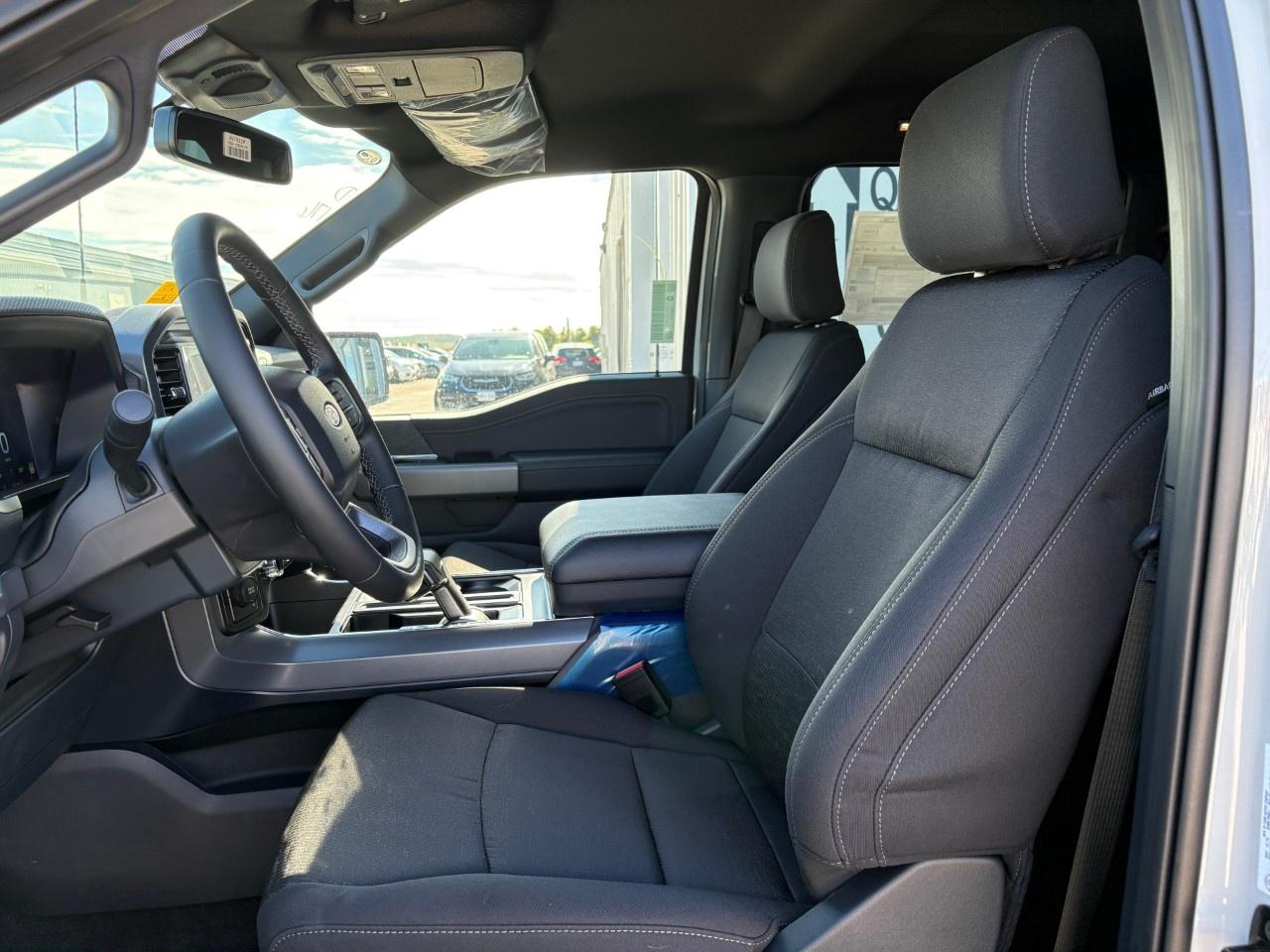 2026 Ford F-150 XLT 4WD SuperCrew 5.5' Box Photo