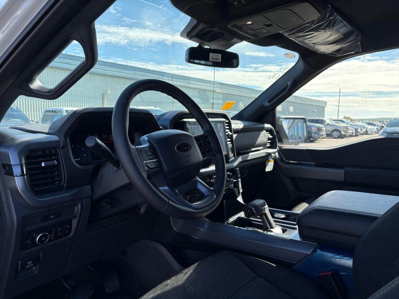 2026 Ford F-150 XLT 4WD SuperCrew 5.5' Box Photo