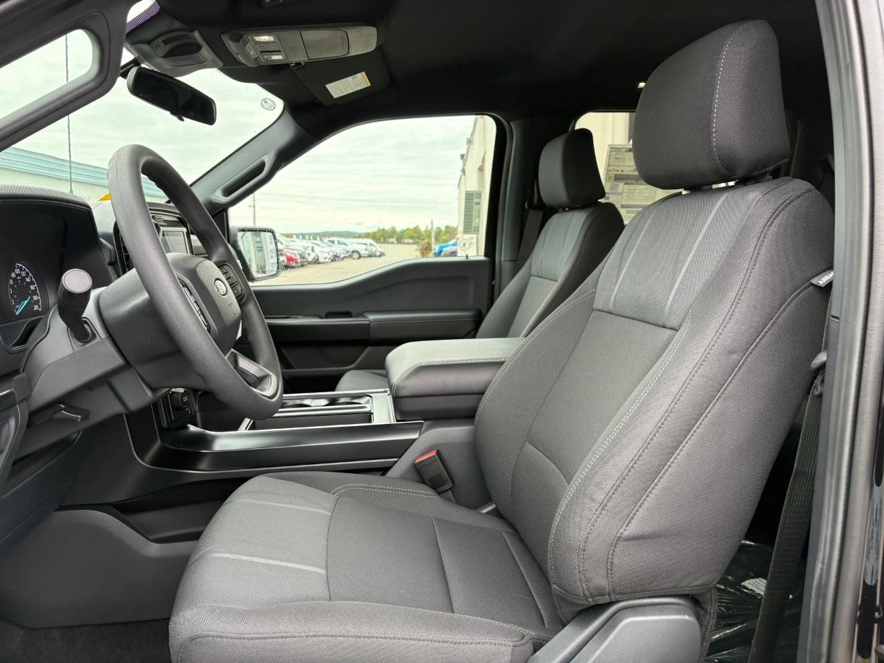 2026 Ford F-150 STX 4WD SuperCrew 5.5' Box Photo