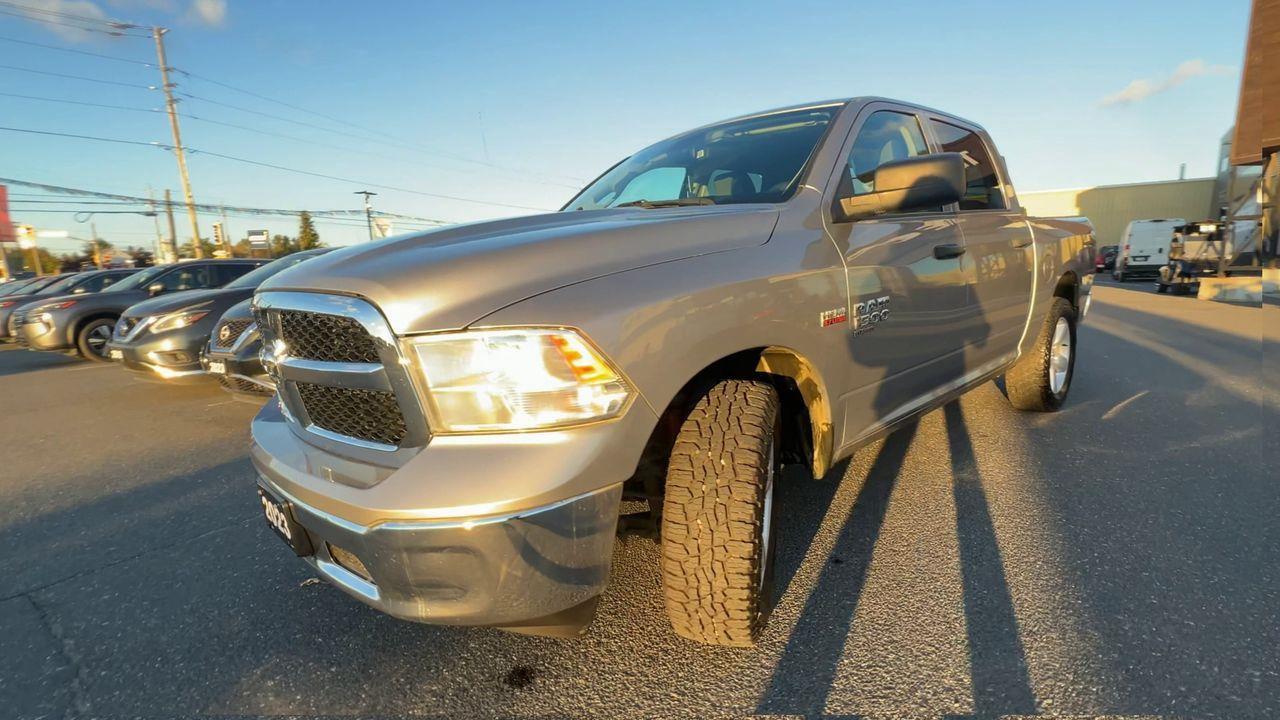 2023 RAM 1500 Classic SLT PREVIOUS DAILY RENTAL, 6 PASSENGER, 4X4, CRUISE CONTROL, SIRIUS XM, BACK UP CAM!! Photo