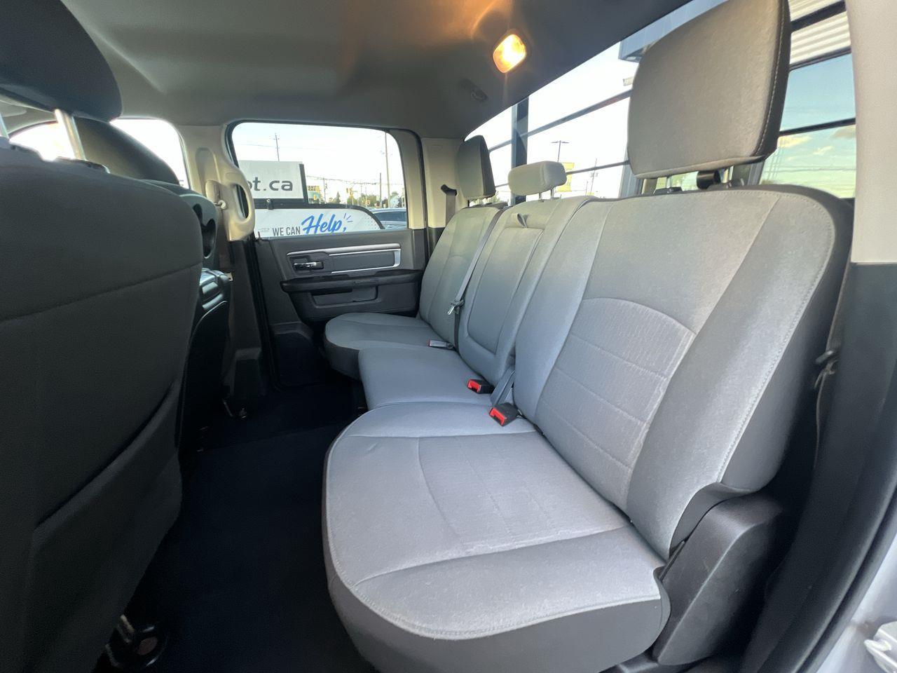 2023 RAM 1500 Classic SLT PREVIOUS DAILY RENTAL, 6 PASSENGER, 4X4, CRUISE CONTROL, SIRIUS XM, BACK UP CAM!! Photo