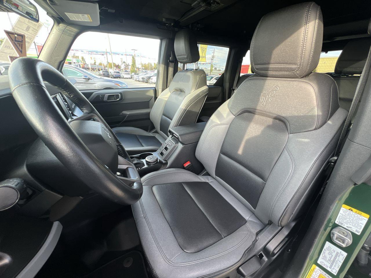 2023 Ford Bronco Big Bend 4x4, CRUISE CONTROL, SIRIUS XM, ELECTRIC WINDOWS, BACK UP CAM!!! Photo
