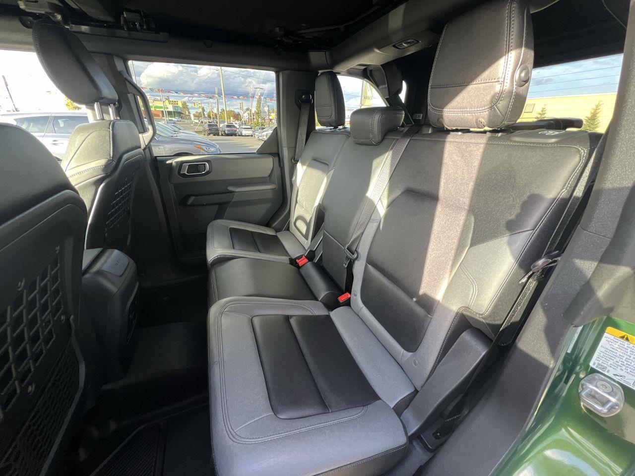2023 Ford Bronco Big Bend 4x4, CRUISE CONTROL, SIRIUS XM, ELECTRIC WINDOWS, BACK UP CAM!!! Photo