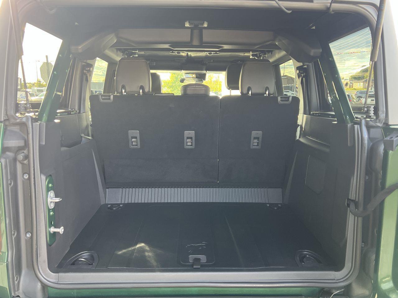 2023 Ford Bronco Big Bend 4x4, CRUISE CONTROL, SIRIUS XM, ELECTRIC WINDOWS, BACK UP CAM!!! Photo
