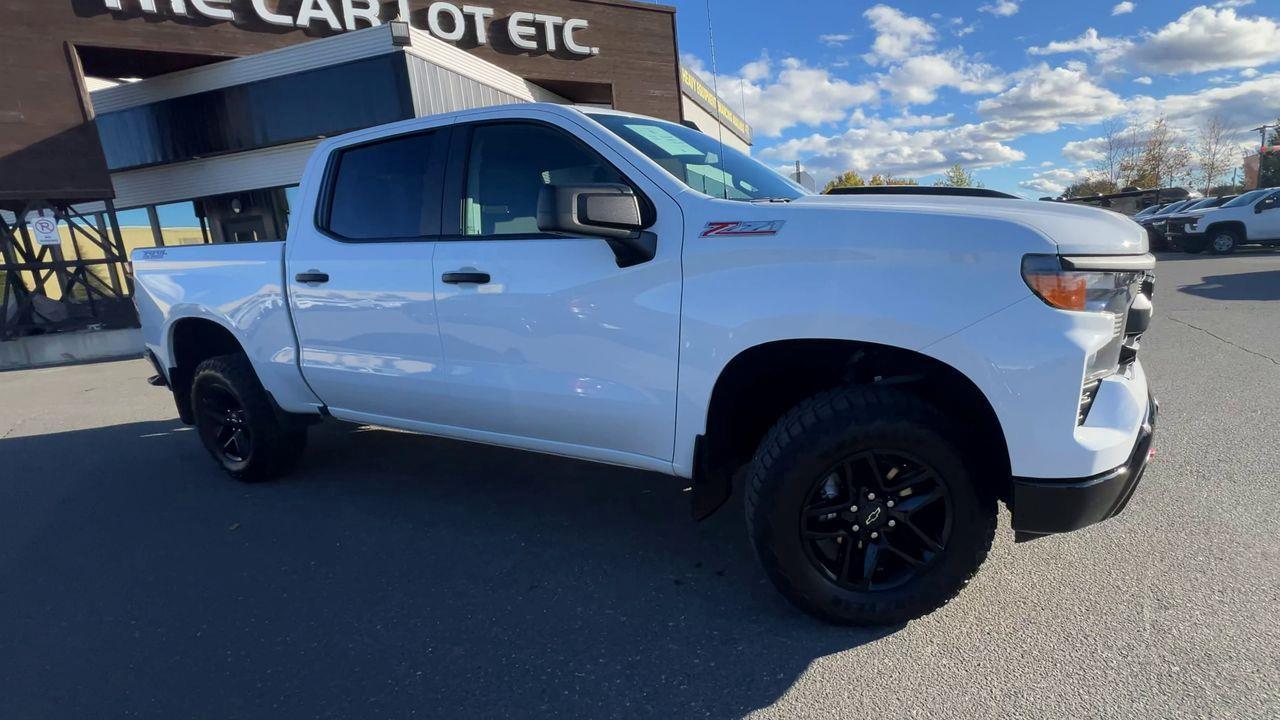 2025 Chevrolet Silverado 1500 Custom Trail Boss 4x4, 6 PASSENGER, REMOTE START, SIRIUS XM, CRUISE CONTROL, BACK UP CAM!!! Photo5