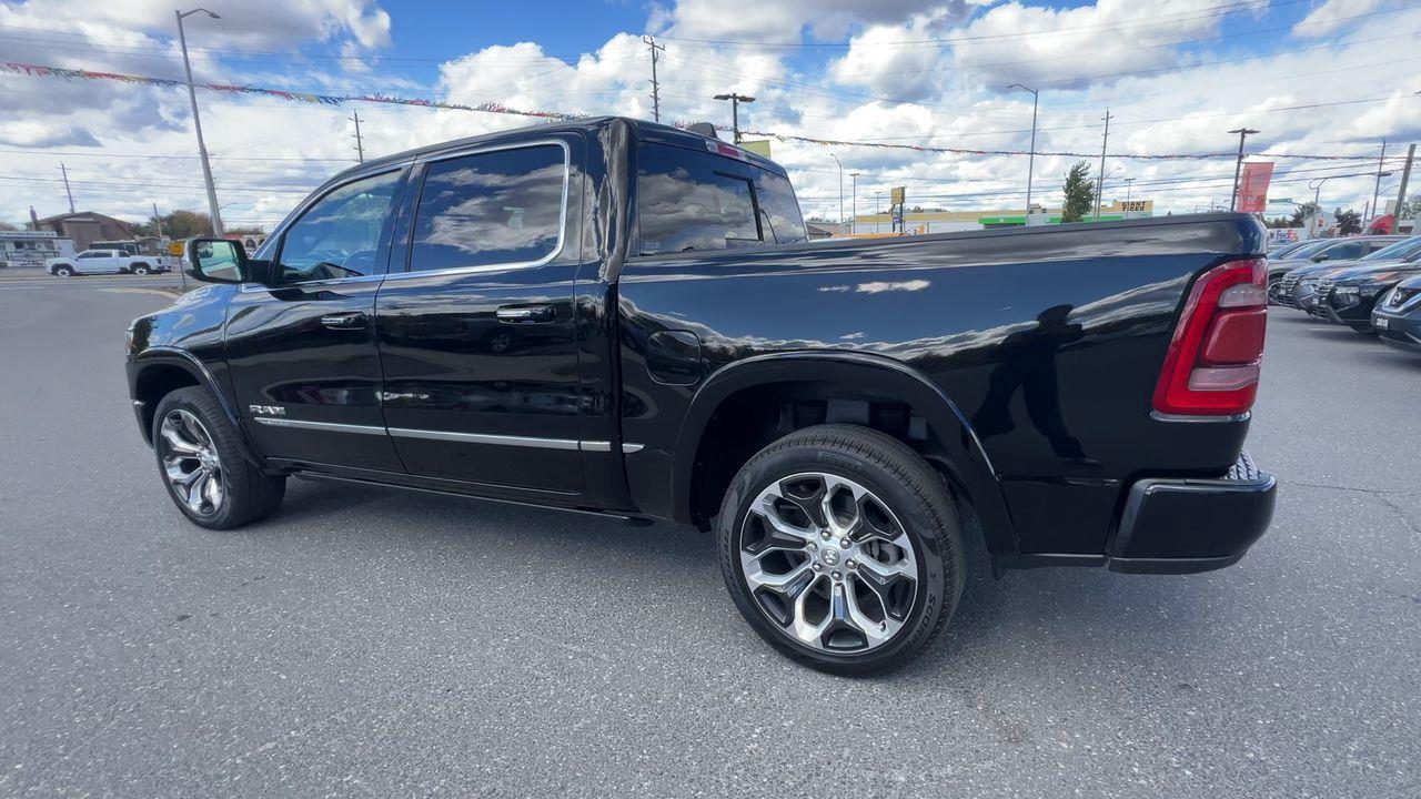 2022 RAM 1500 Limited 4x4, REMOTE START, HEATED/COOLED FRONT SEATS, MOONROOF, SIRIUS XM, CRUISE CONTROL, NAV, BACK UP CAM! Photo
