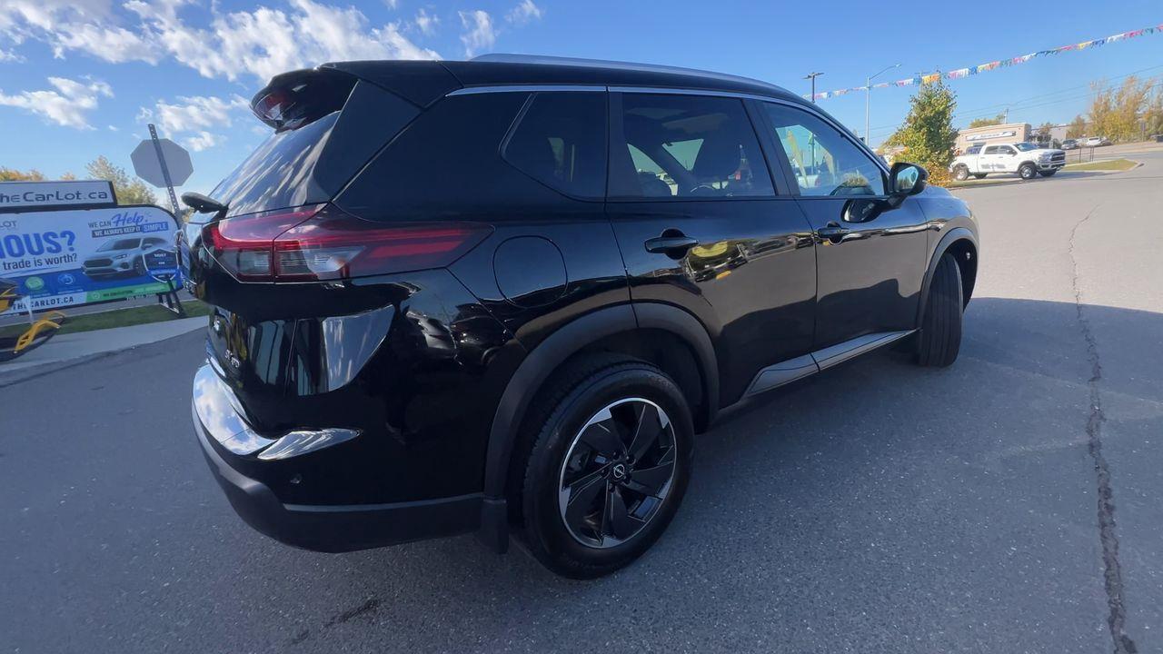 2024 Nissan Rogue SV Moonroof AWD, HEATED FRONT SEATS, REMOTE START, BLIND SPOT SENSOR, REVERSE CAMERA, CRUISE CONTROL, SIRIUS XM! Photo