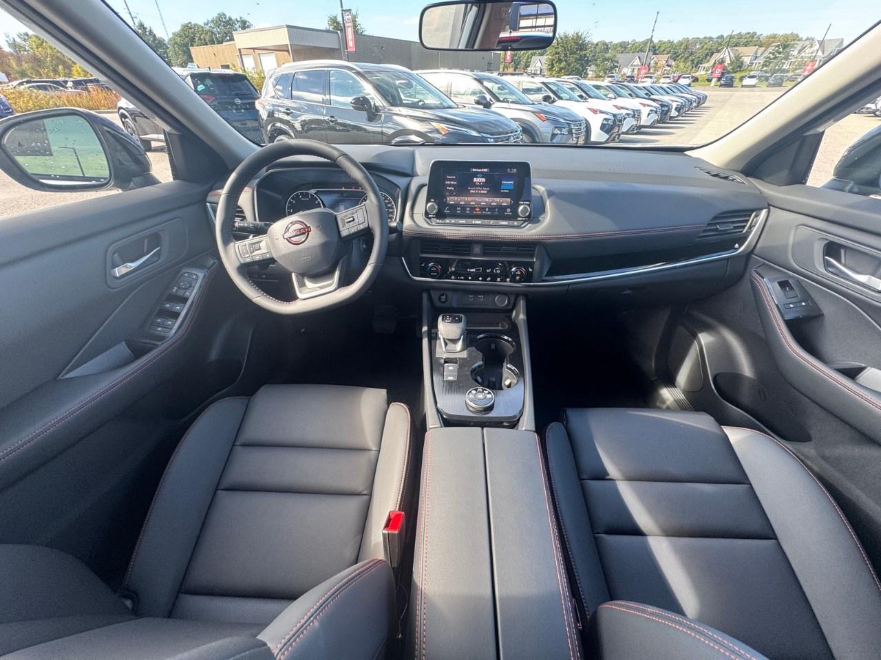 2026 Nissan Rogue AWD Rock Creek Photo