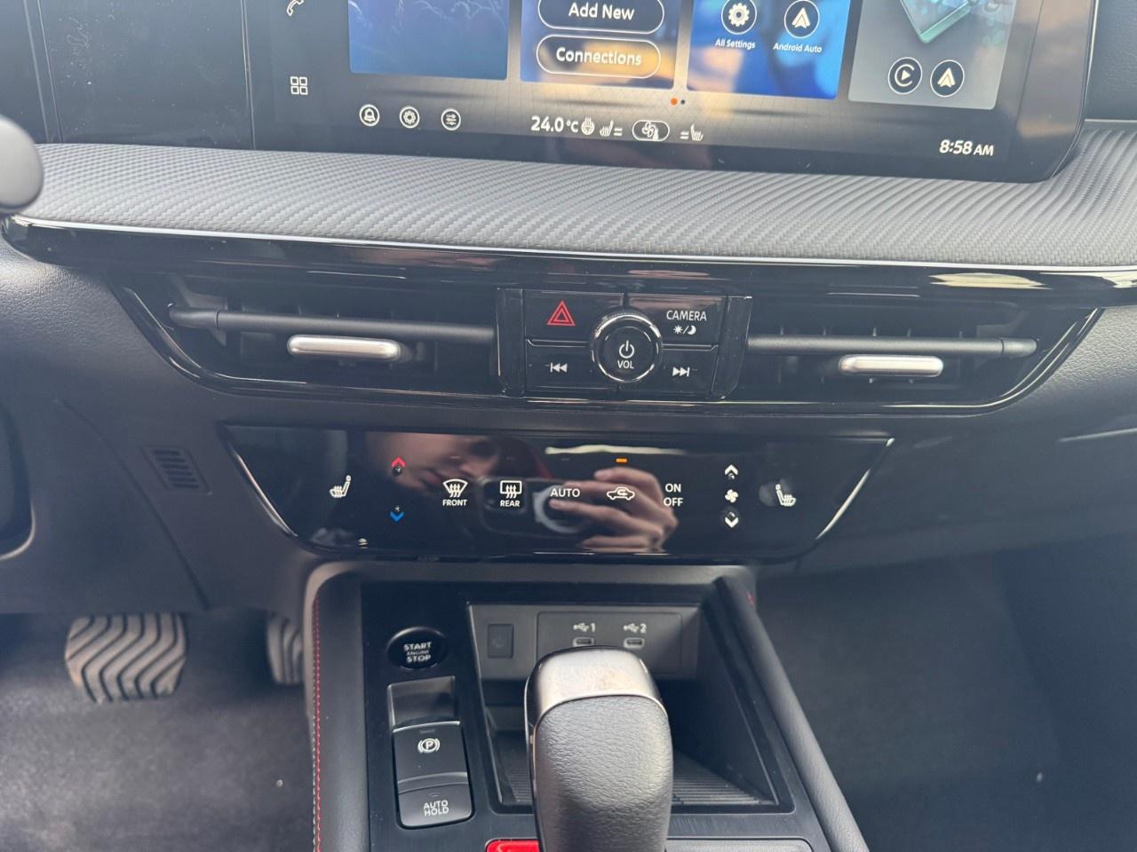 2027 Nissan Kicks SR Premium AWD Photo