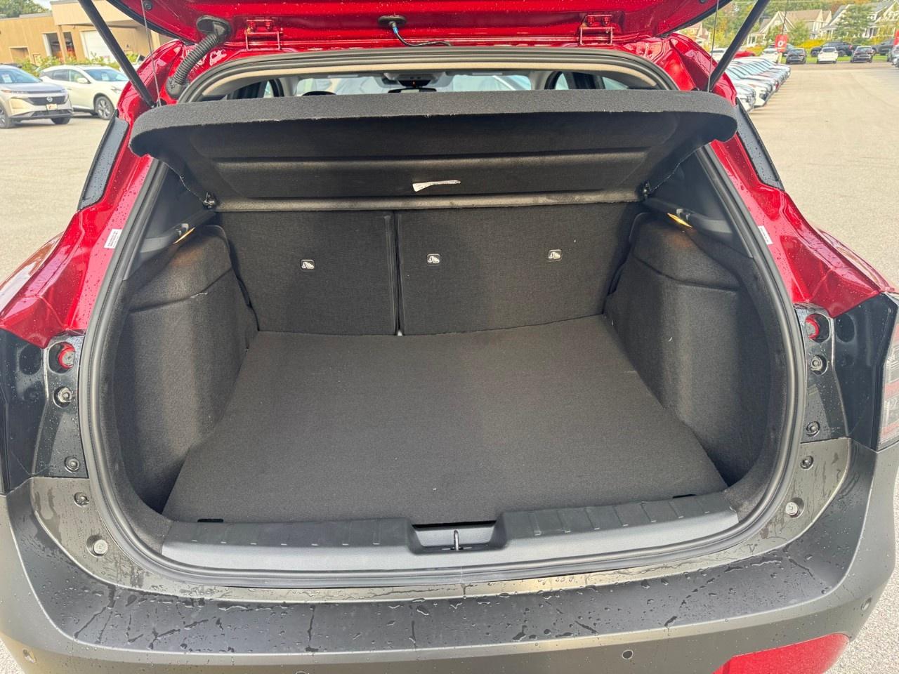 2027 Nissan Kicks SR Premium AWD Photo