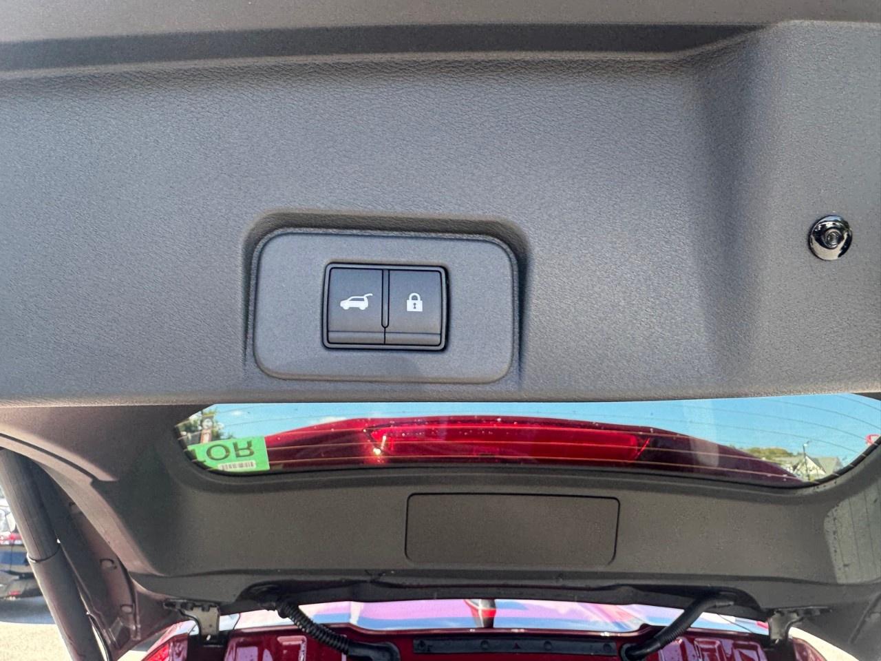 2026 Nissan Rogue AWD SV Moonroof Photo