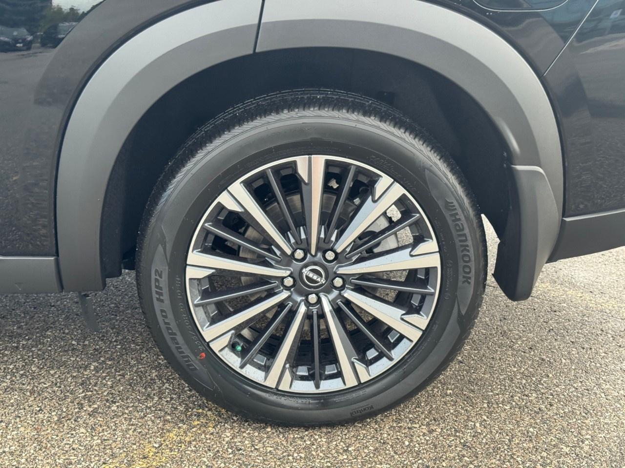 2026 Nissan Pathfinder Platinum 4WD Photo