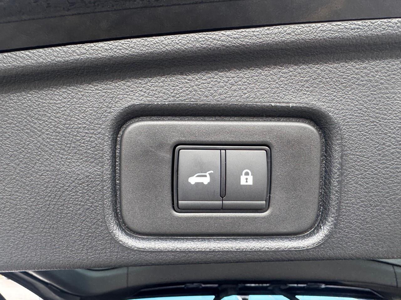 2026 Nissan Pathfinder Platinum 4WD Photo