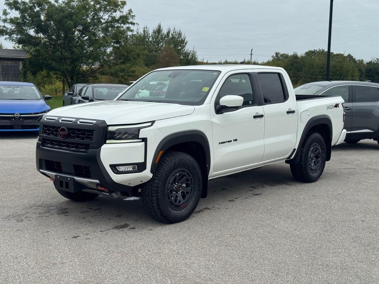 2027 Nissan Frontier Crew Cab 4x4 PRO-4X Luxury Photo