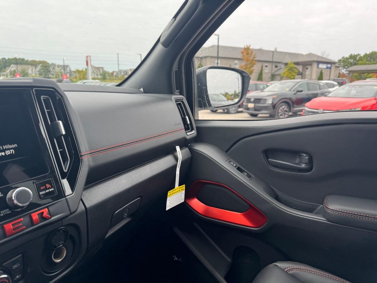 2027 Nissan Frontier Crew Cab 4x4 PRO-4X Luxury Photo