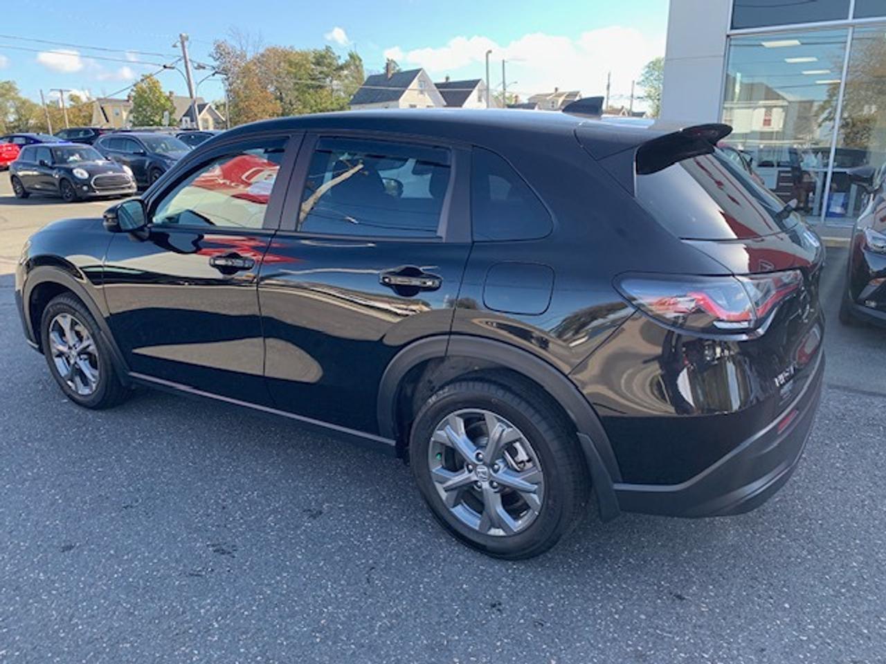 2026 Honda HR-V LX Photo