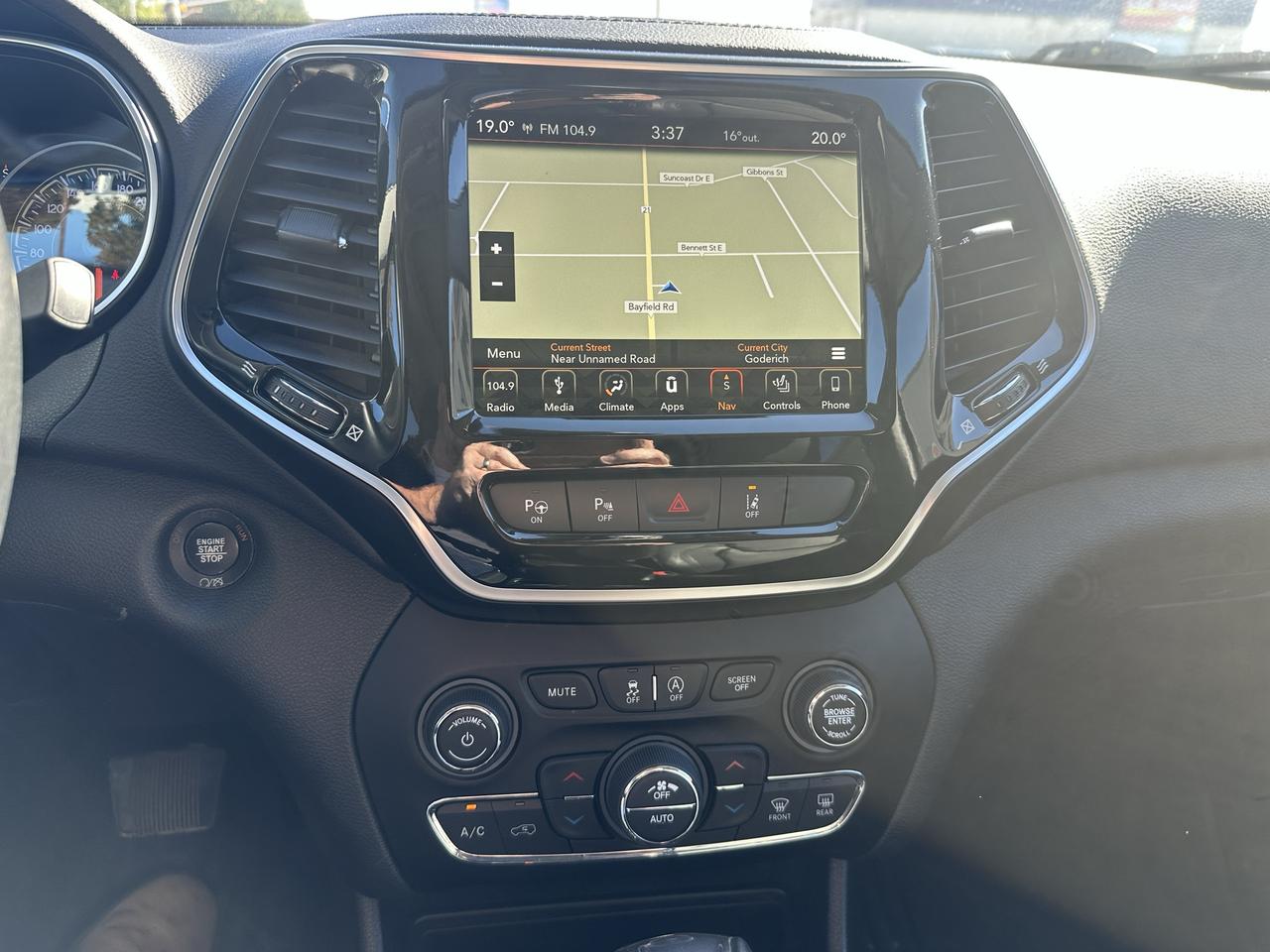 2019 Jeep Cherokee Limited Photo