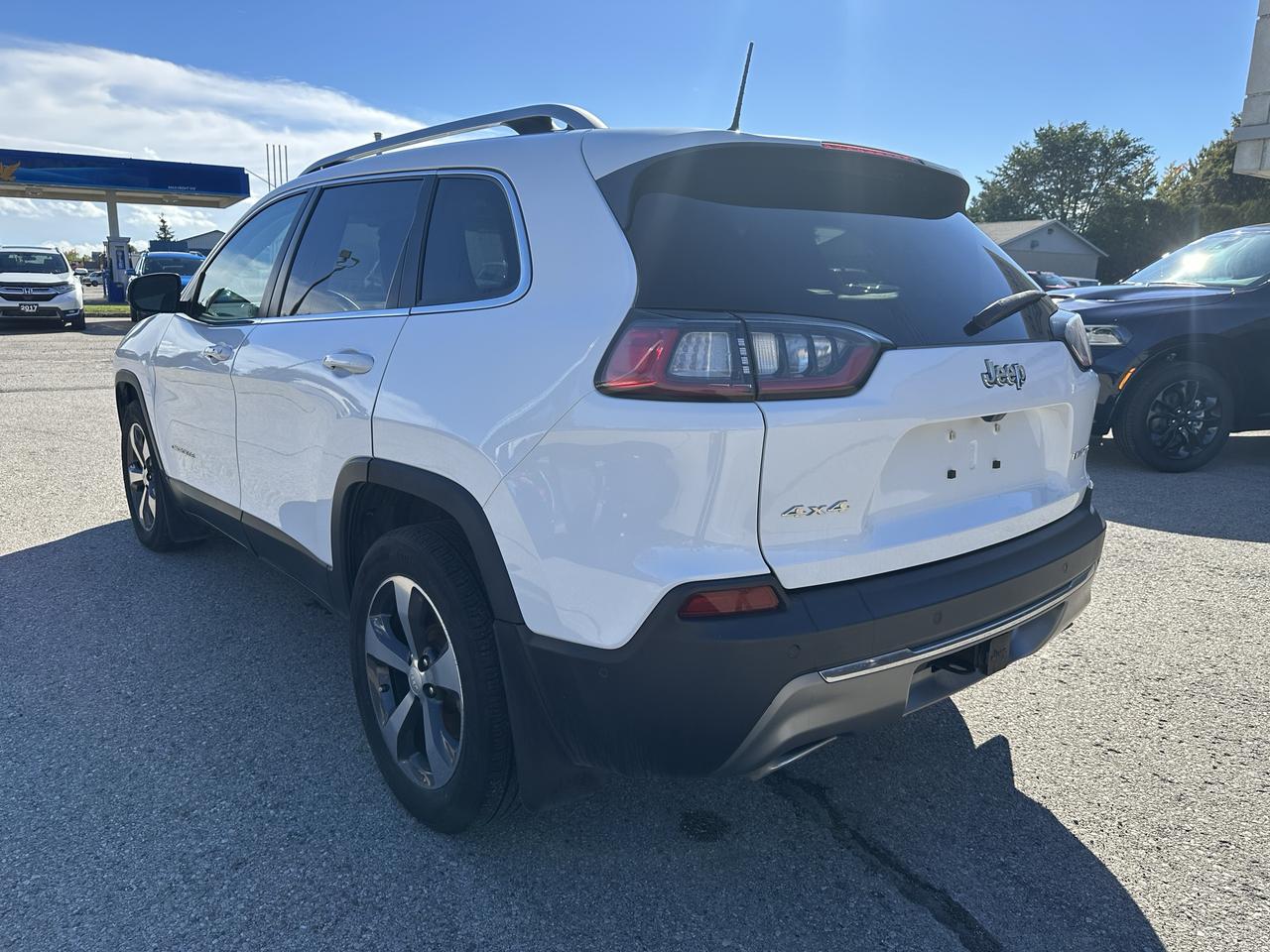 2019 Jeep Cherokee Limited Photo4