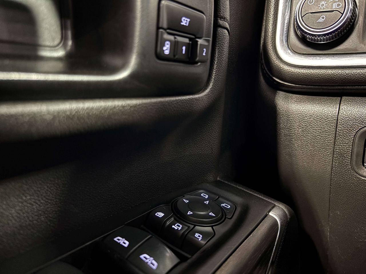 2022 GMC Sierra 2500 HD Denali|DURAMAX|AWD|NAV|BOSE|360CAM|HEADSUP|WOOD|+ Photo