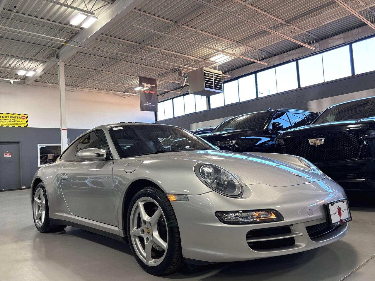2006 Porsche 911 CARRERA 4 COUPE|AWD|TIPTRONIC|TOUCHSCREEN|BOSE|NAV - Photo #1