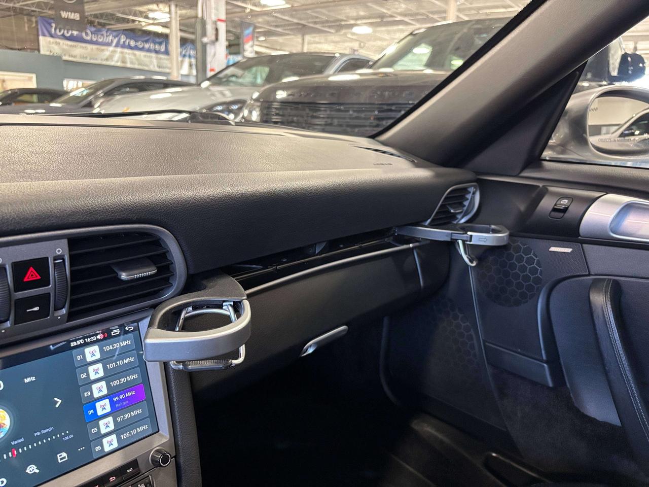 2006 Porsche 911 CARRERA 4 COUPE|AWD|TIPTRONIC|TOUCHSCREEN|BOSE|NAV Photo