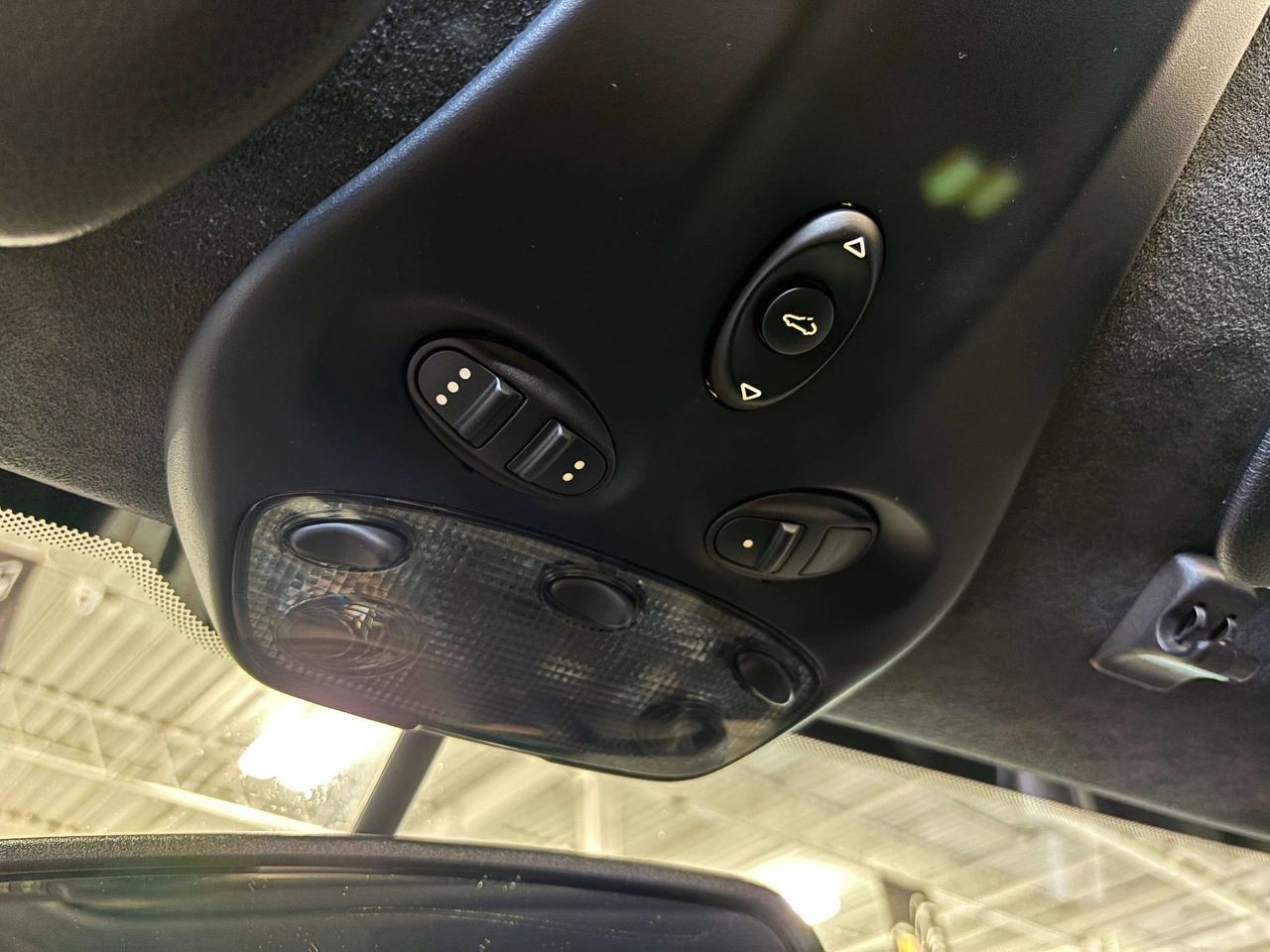 2006 Porsche 911 CARRERA 4 COUPE|AWD|TIPTRONIC|TOUCHSCREEN|BOSE|NAV Photo
