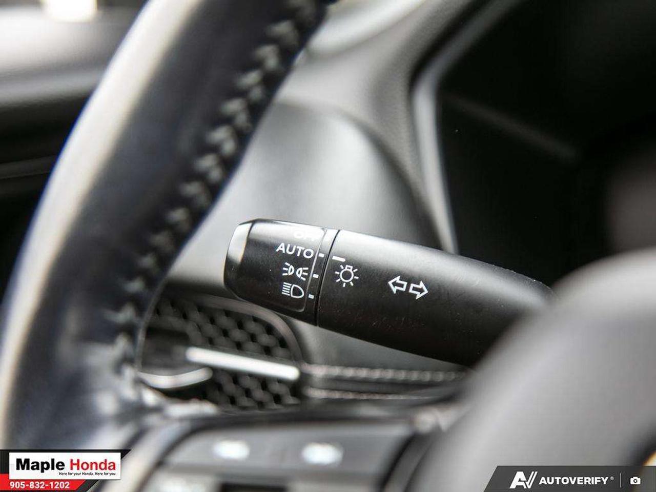 2023 Honda HR-V Leather Seats| Navigation| Heated Seats| Auto Star Photo