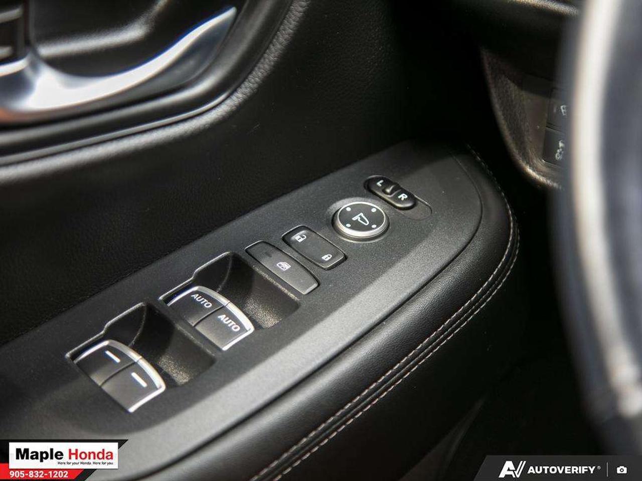 2023 Honda HR-V Leather Seats| Navigation| Heated Seats| Auto Star Photo