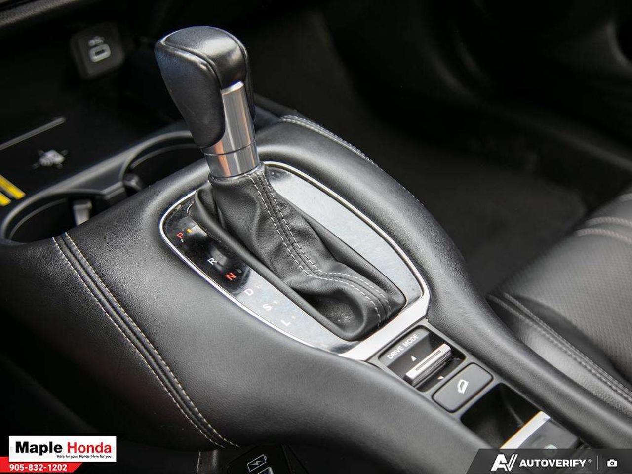 2023 Honda HR-V Leather Seats| Navigation| Heated Seats| Auto Star Photo