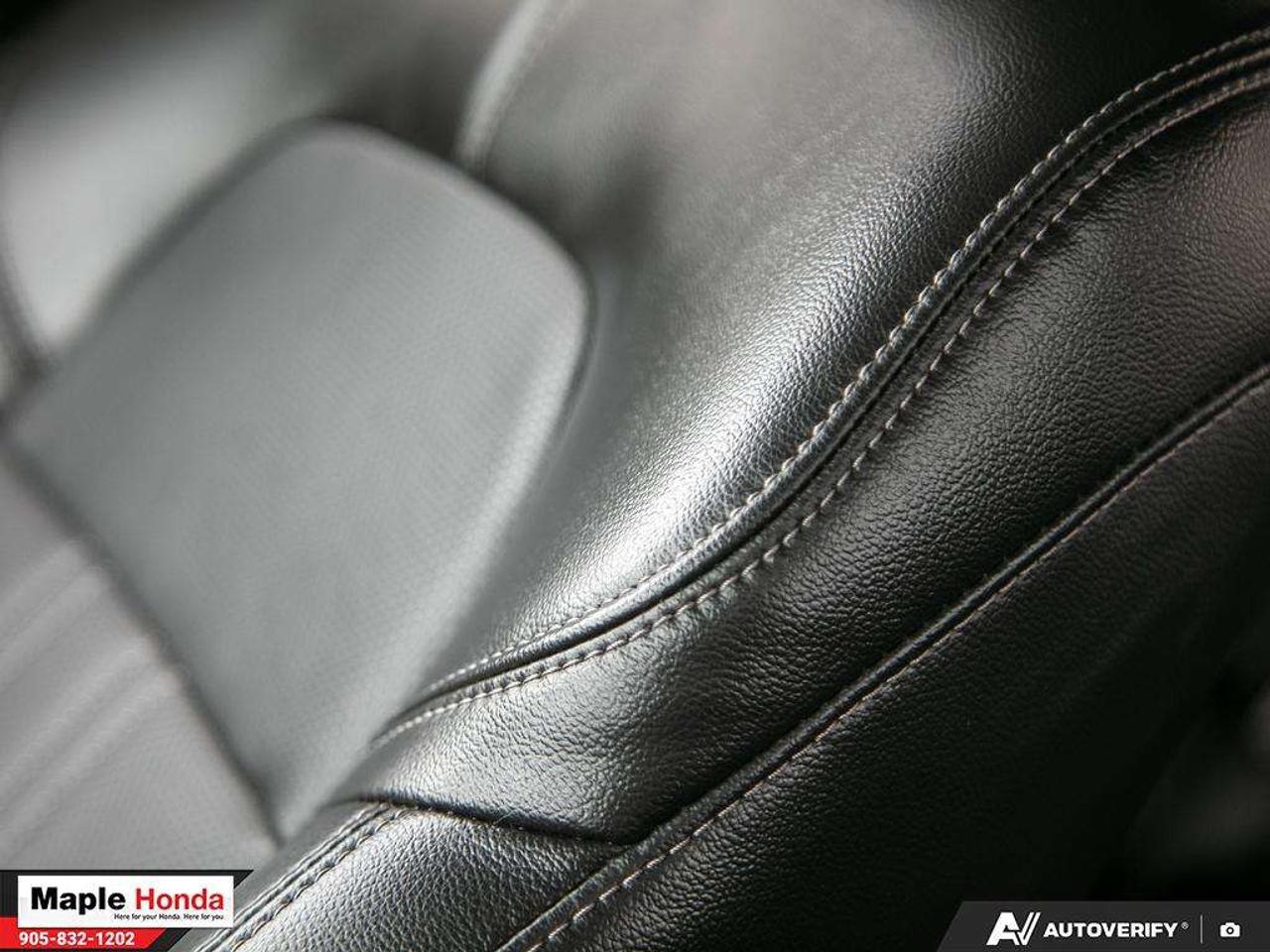 2023 Honda HR-V Leather Seats| Navigation| Heated Seats| Auto Star Photo