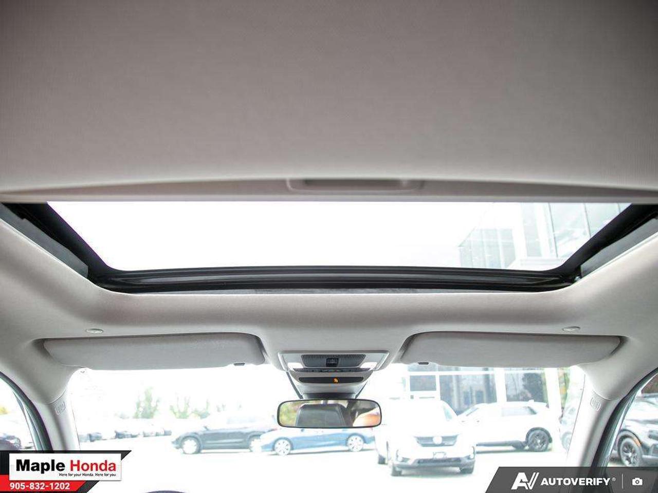 2023 Honda HR-V Leather Seats| Navigation| Heated Seats| Auto Star Photo