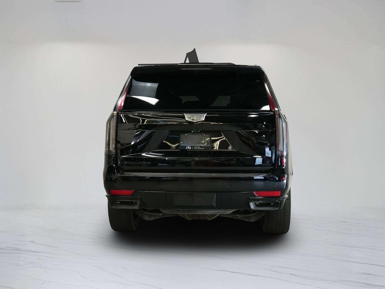 2023 Cadillac Escalade SPORT PLATINUM | 7 PASS | NIGHT VISION & ONYX PKG Photo
