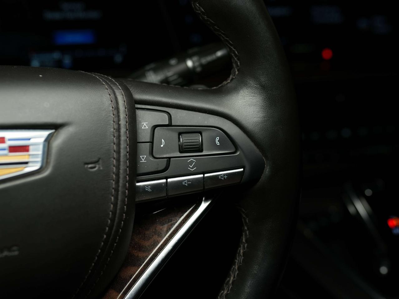 2023 Cadillac Escalade SPORT PLATINUM | 7 PASS | NIGHT VISION & ONYX PKG Photo