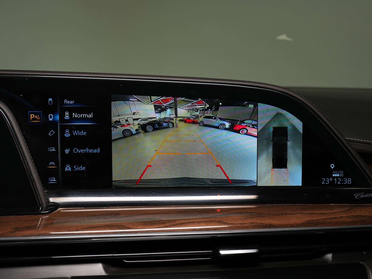 2023 Cadillac Escalade SPORT PLATINUM | 7 PASS | NIGHT VISION & ONYX PKG Photo