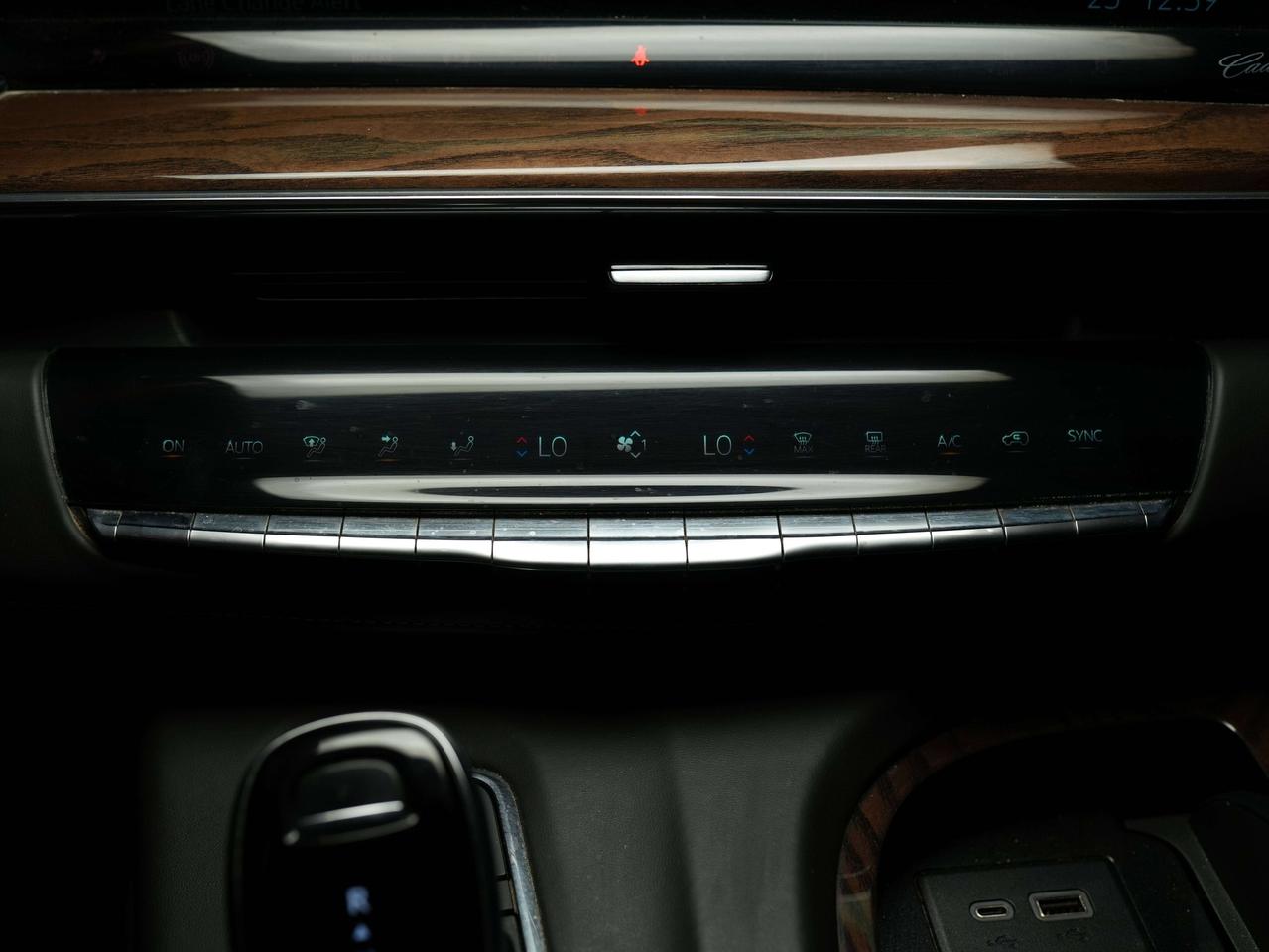 2023 Cadillac Escalade SPORT PLATINUM | 7 PASS | NIGHT VISION & ONYX PKG Photo