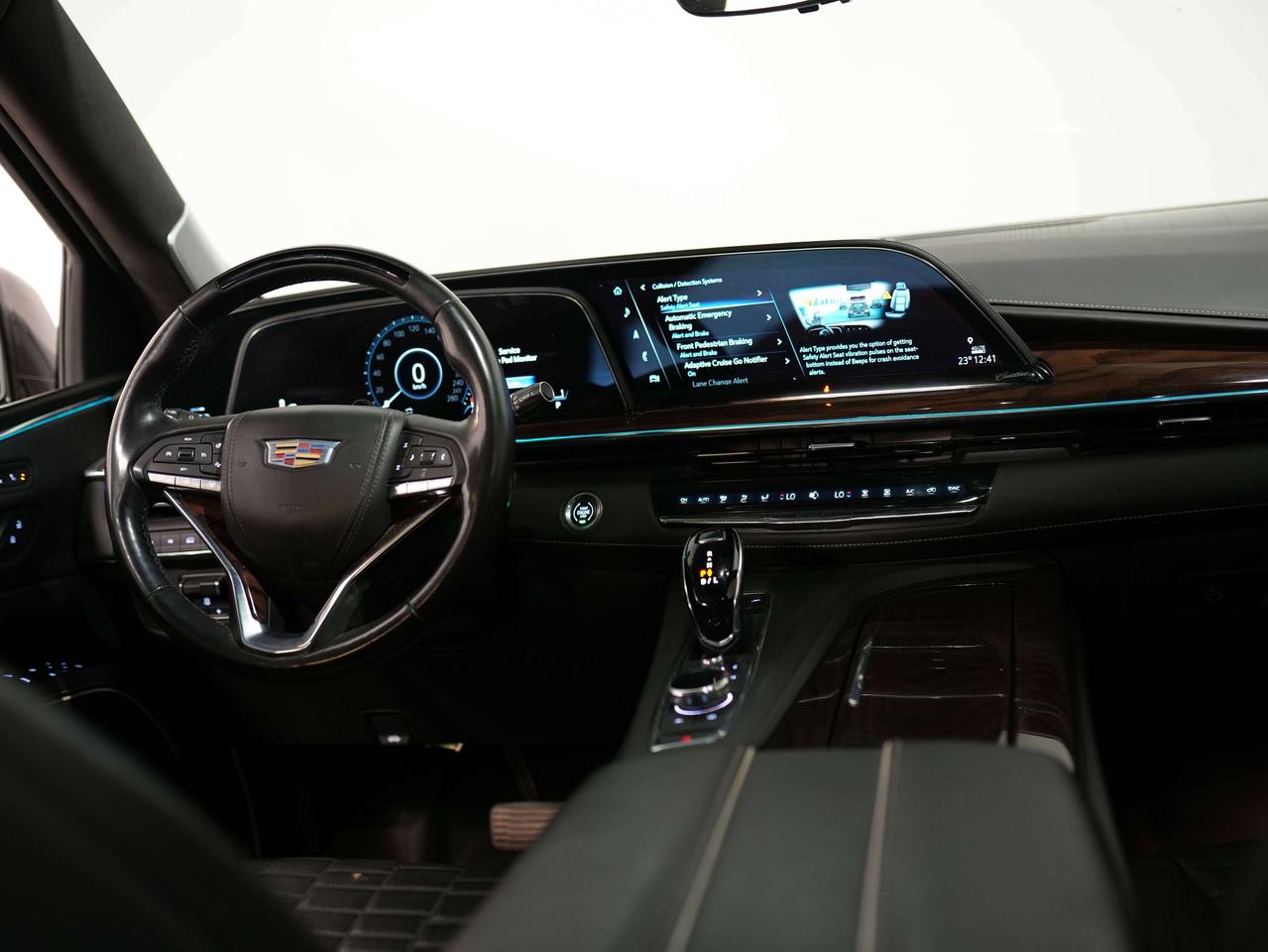 2023 Cadillac Escalade SPORT PLATINUM | 7 PASS | NIGHT VISION & ONYX PKG Photo