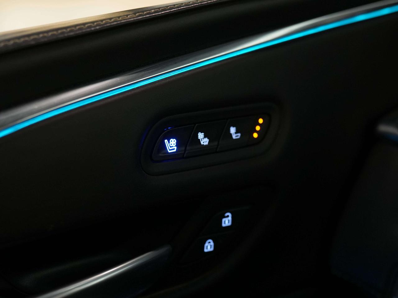 2023 Cadillac Escalade SPORT PLATINUM | 7 PASS | NIGHT VISION & ONYX PKG Photo
