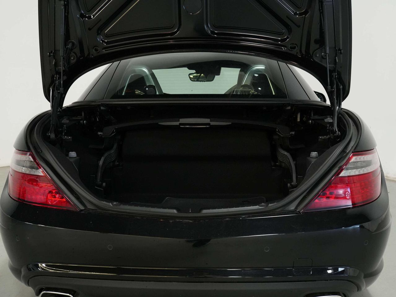 2016 Mercedes-Benz SLK 300 | AMG | CONVERTIBLE | PREMIUM & SPORT PKG Photo