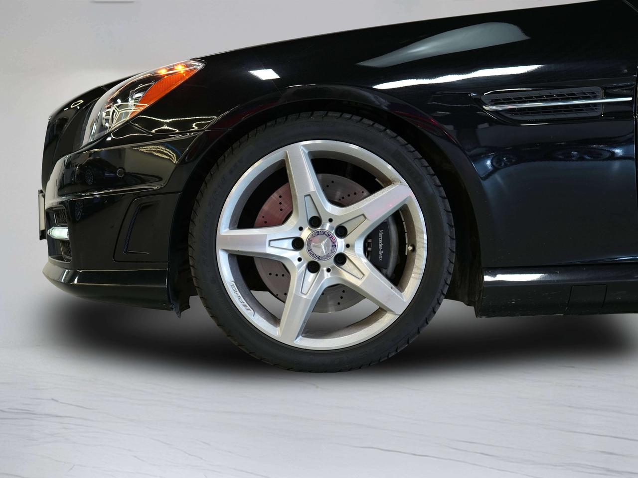2016 Mercedes-Benz SLK 300 | AMG | CONVERTIBLE | PREMIUM & SPORT PKG Photo