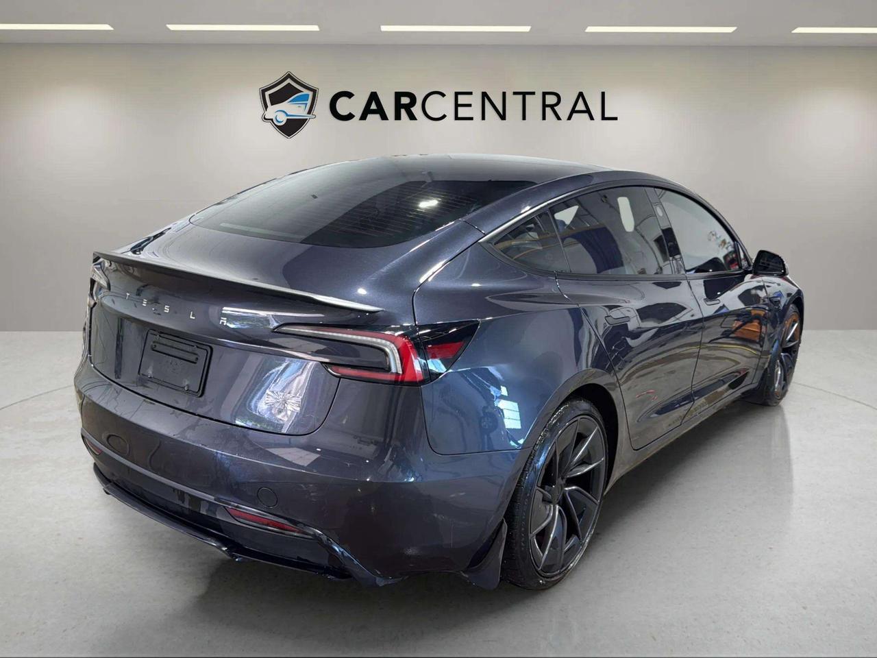 2024 Tesla Model 3 PERFORMANCE| CLEAN CARFAX| 1 OWNER| LEATHER Photo
