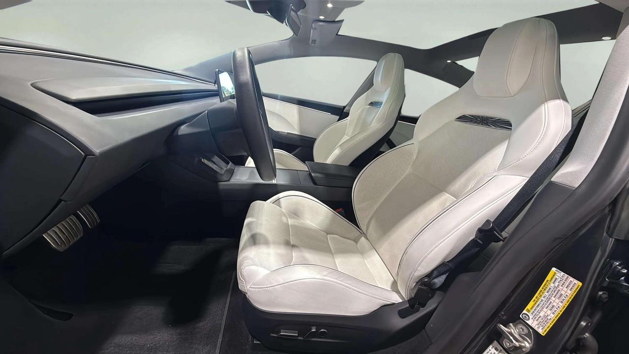 2024 Tesla Model 3 PERFORMANCE| CLEAN CARFAX| 1 OWNER| LEATHER Photo
