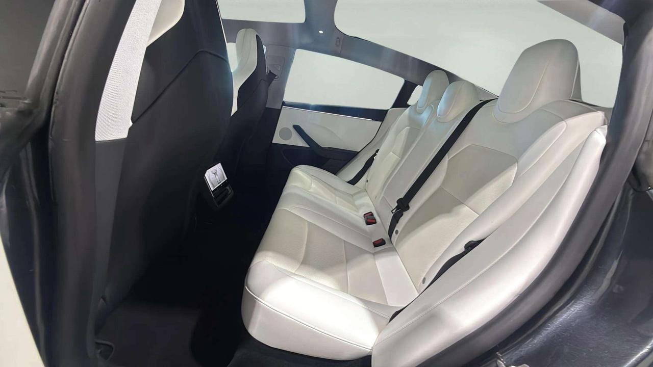 2024 Tesla Model 3 PERFORMANCE| CLEAN CARFAX| 1 OWNER| LEATHER Photo
