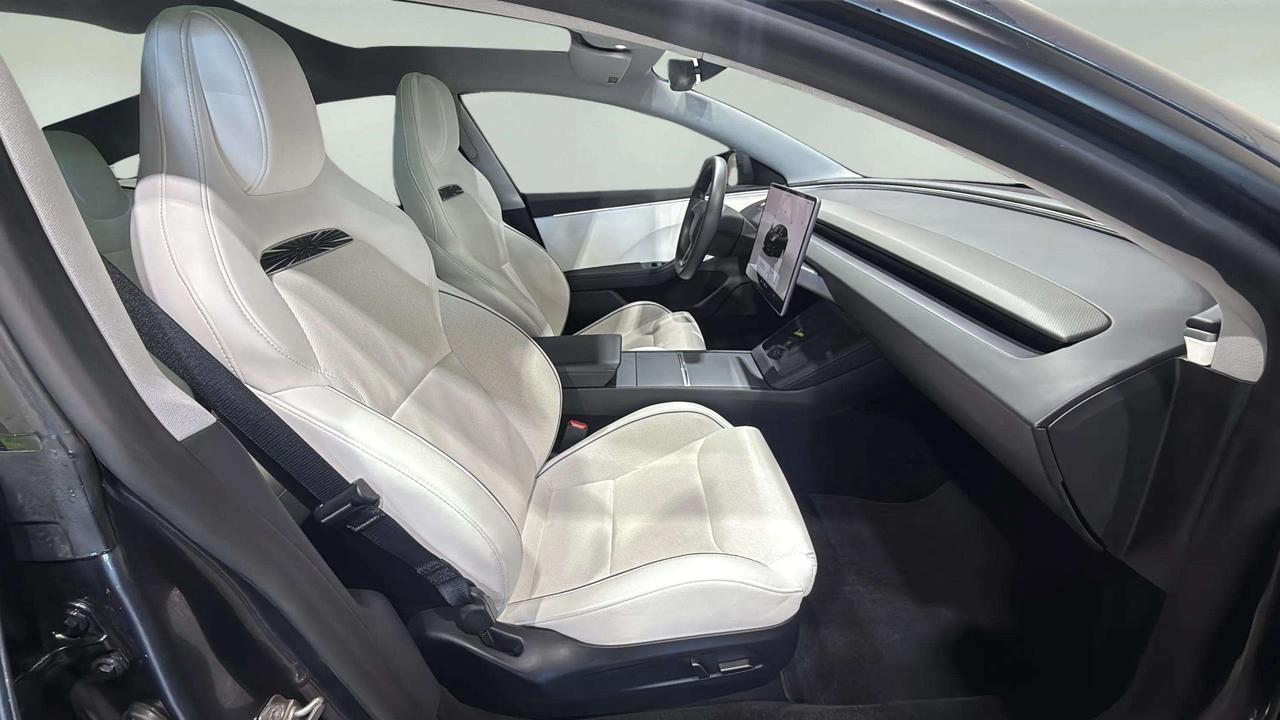 2024 Tesla Model 3 PERFORMANCE| CLEAN CARFAX| 1 OWNER| LEATHER Photo