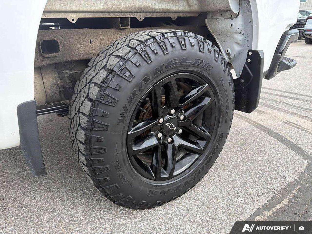 2021 Chevrolet Silverado 1500 Custom Trail Boss | Tow Hitch | WiFi Photo