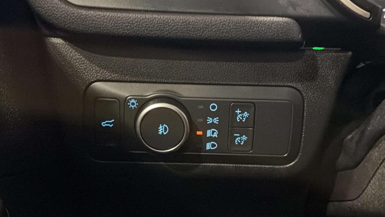 2022 Ford Escape SEL| CLEAN CARFAX| LANE ASSIST| LEATHER| CARPLAY Photo