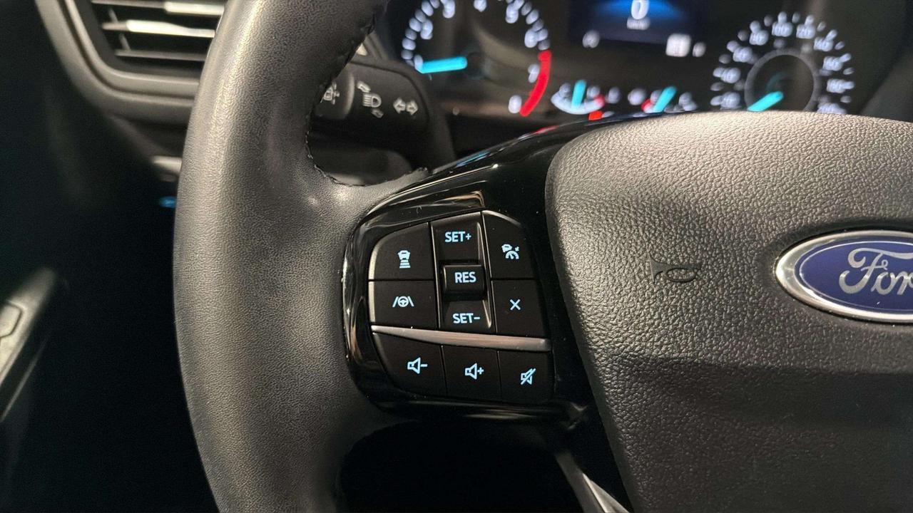 2022 Ford Escape SEL| CLEAN CARFAX| LANE ASSIST| LEATHER| CARPLAY Photo