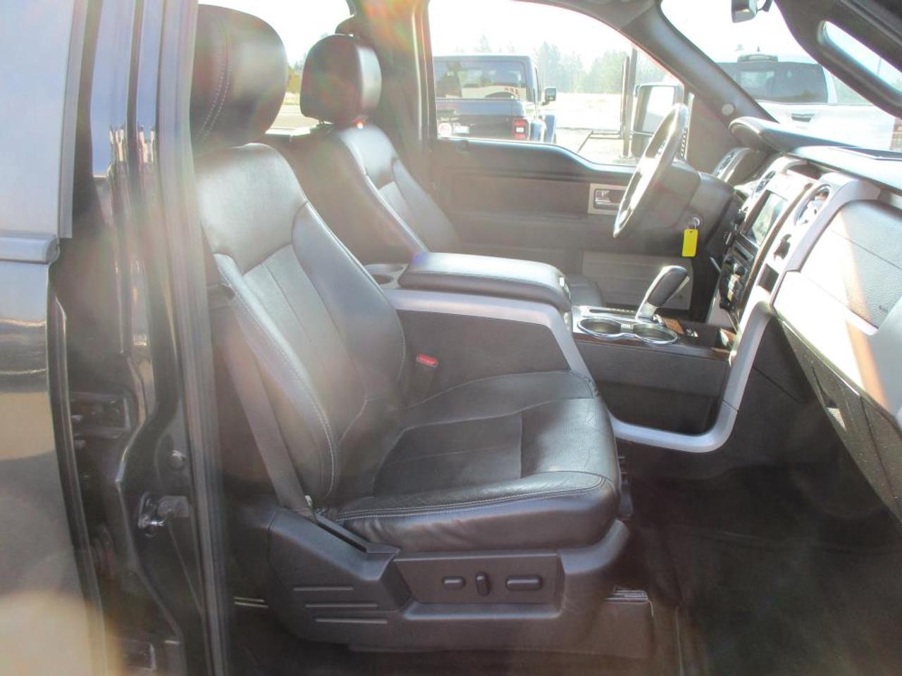 2012 Ford F-150 LARIAT CREW 4x4 Photo