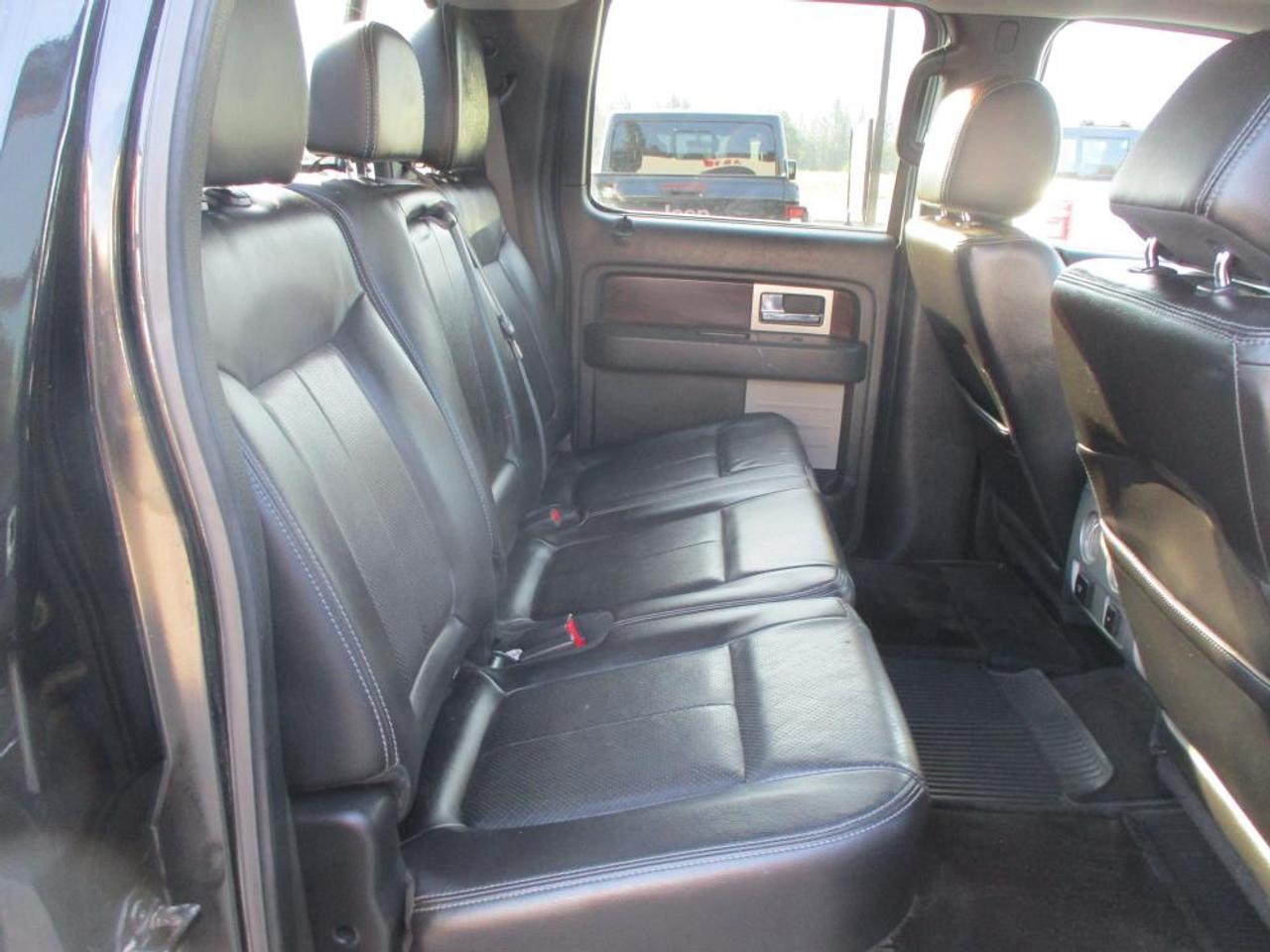 2012 Ford F-150 LARIAT CREW 4x4 - Photo #9