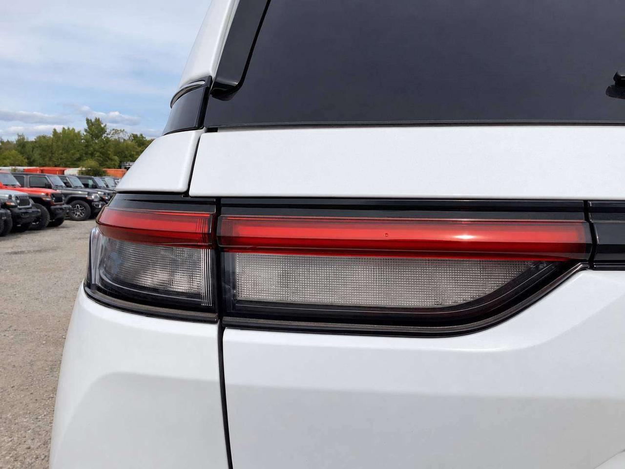 2023 Jeep Grand Cherokee Overland | Adv ProTech | Lux Tech | McIntosh | AWD Photo