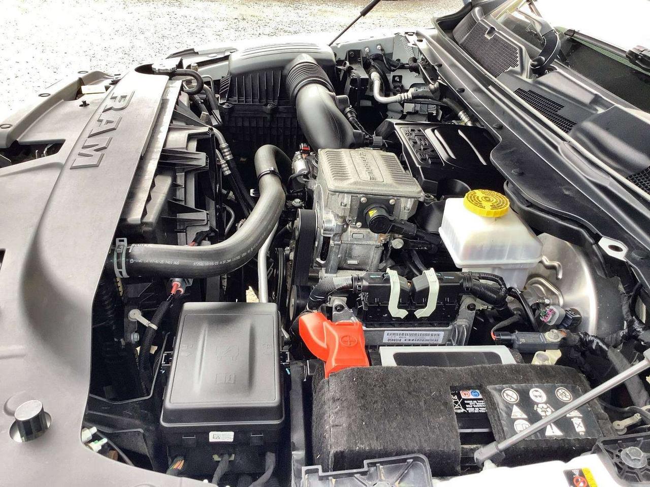 2024 RAM 1500 Longhorn V8 |FULLY LOADED |Level 1 |Panoroof | 4X4 Photo